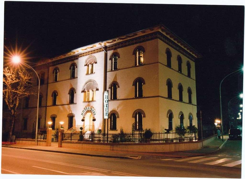 Hotel 2000 Fabriano Kültér fotó